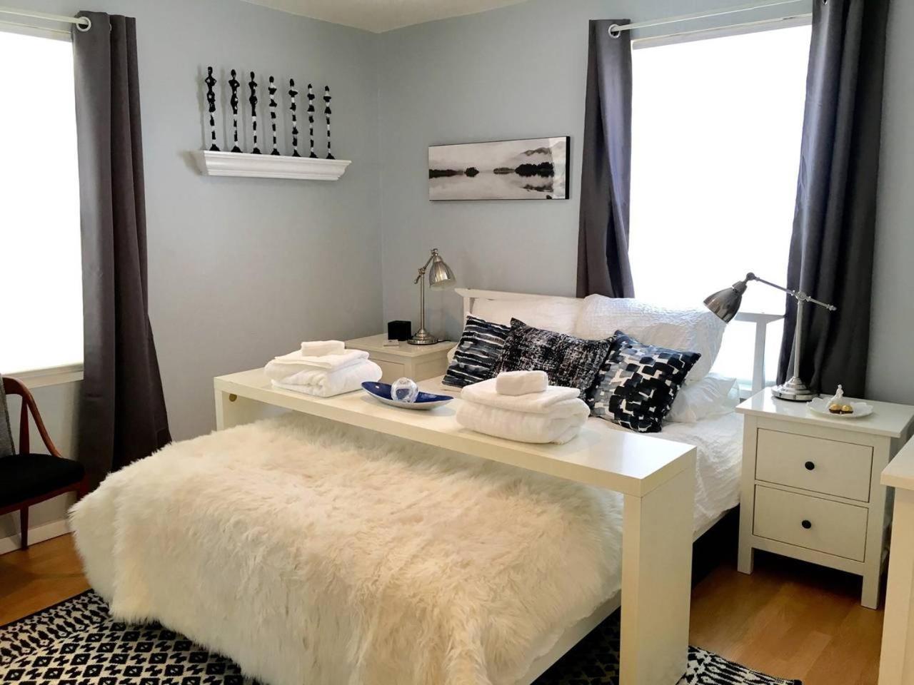 ~*30Min To Downtown*~ The Cosmopolitan Villa Boston Exteriör bild
